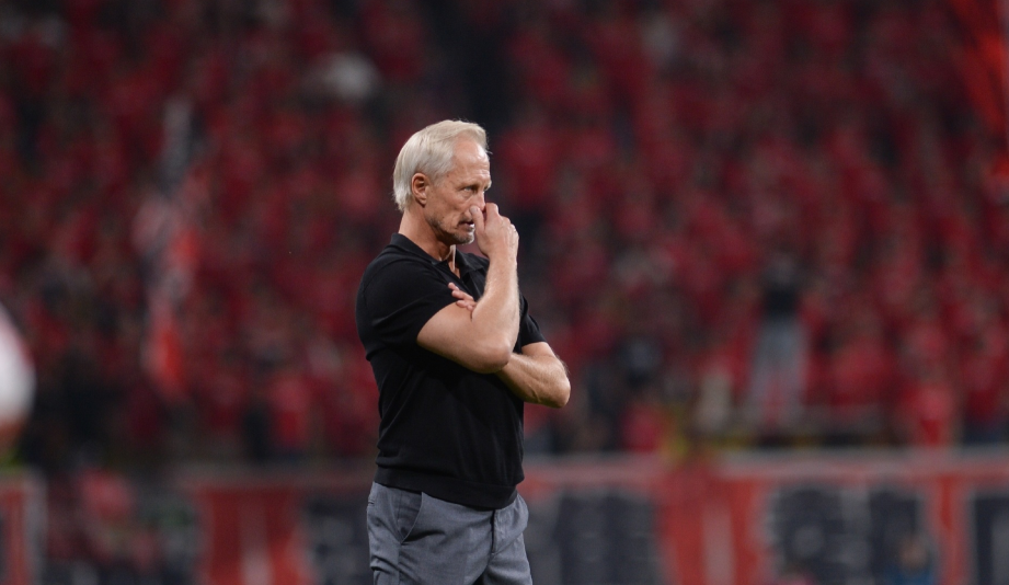 云南主帅：球员在场上已拼尽全力，下半场我们的注意力不集中