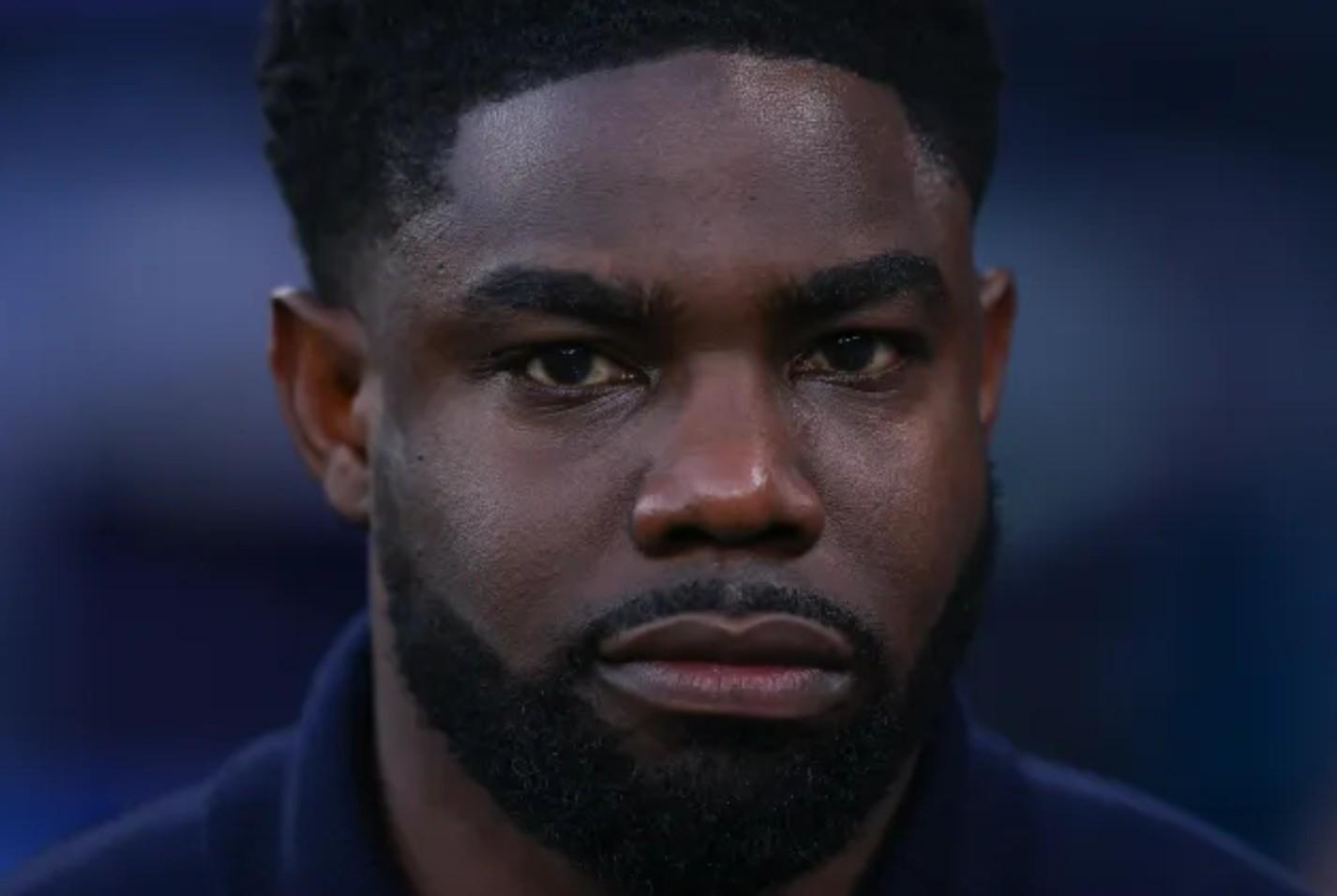 理查兹：曼联首发阵容很强，替补席冲击力就完全不一样了