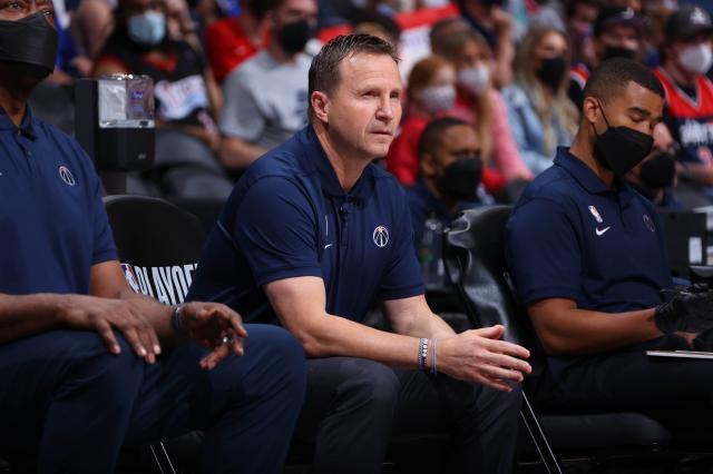 开云体育下载-NBA换帅大军再添两员 奇才求突破鹈鹕又动荡